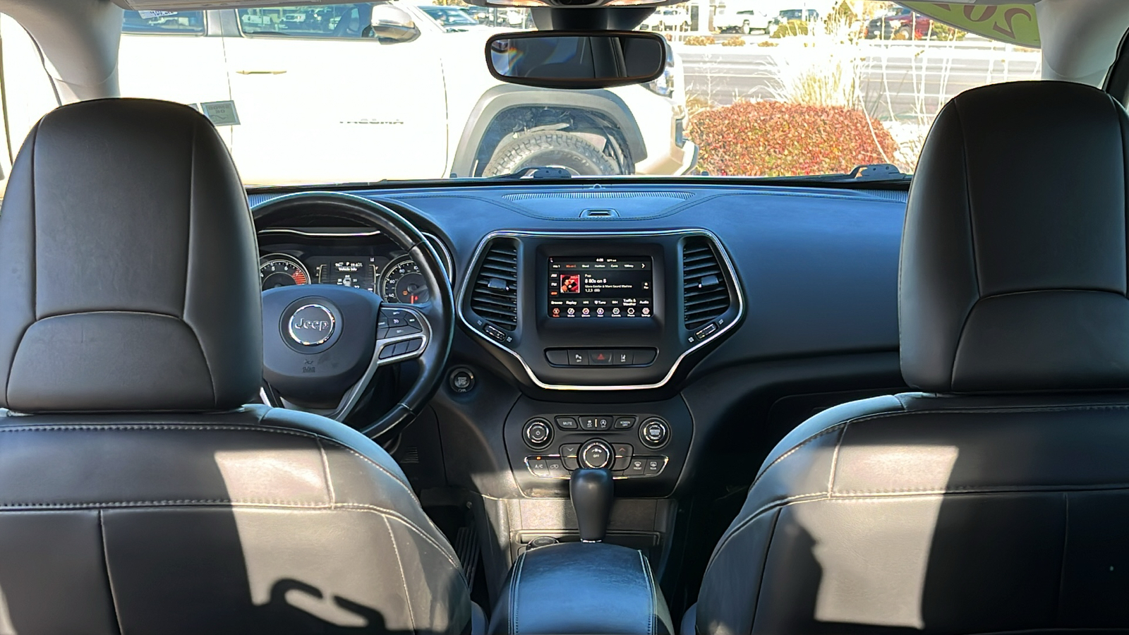 2021 Jeep Cherokee Latitude Lux 13