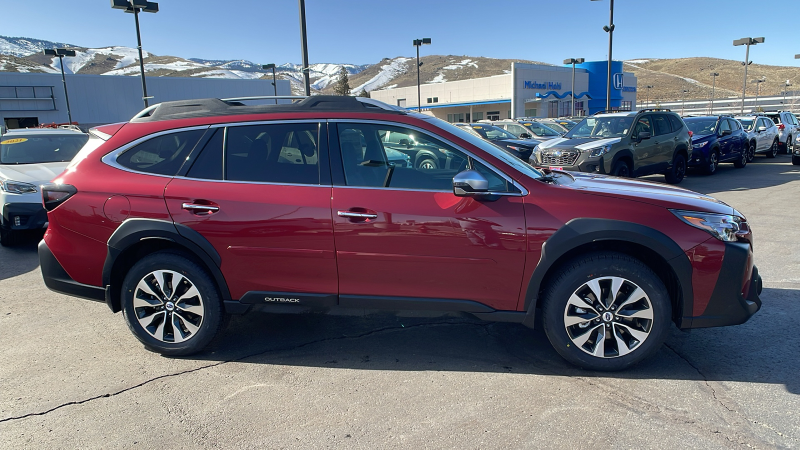 2024 Subaru Outback Touring XT 2