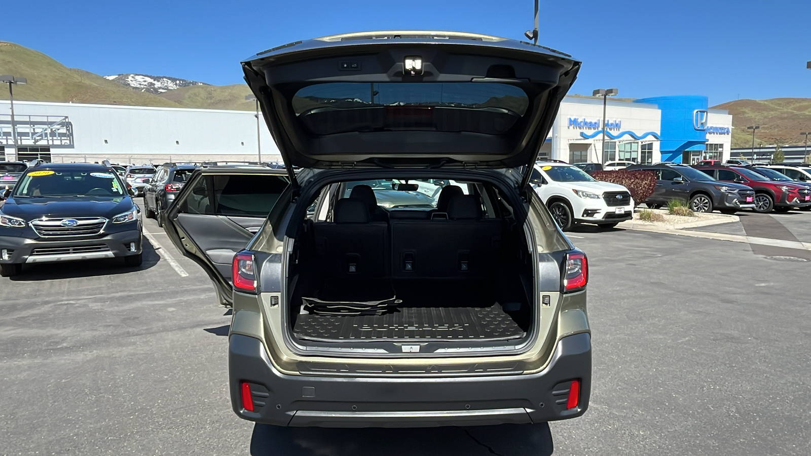 2022 Subaru Outback Onyx Edition XT 12