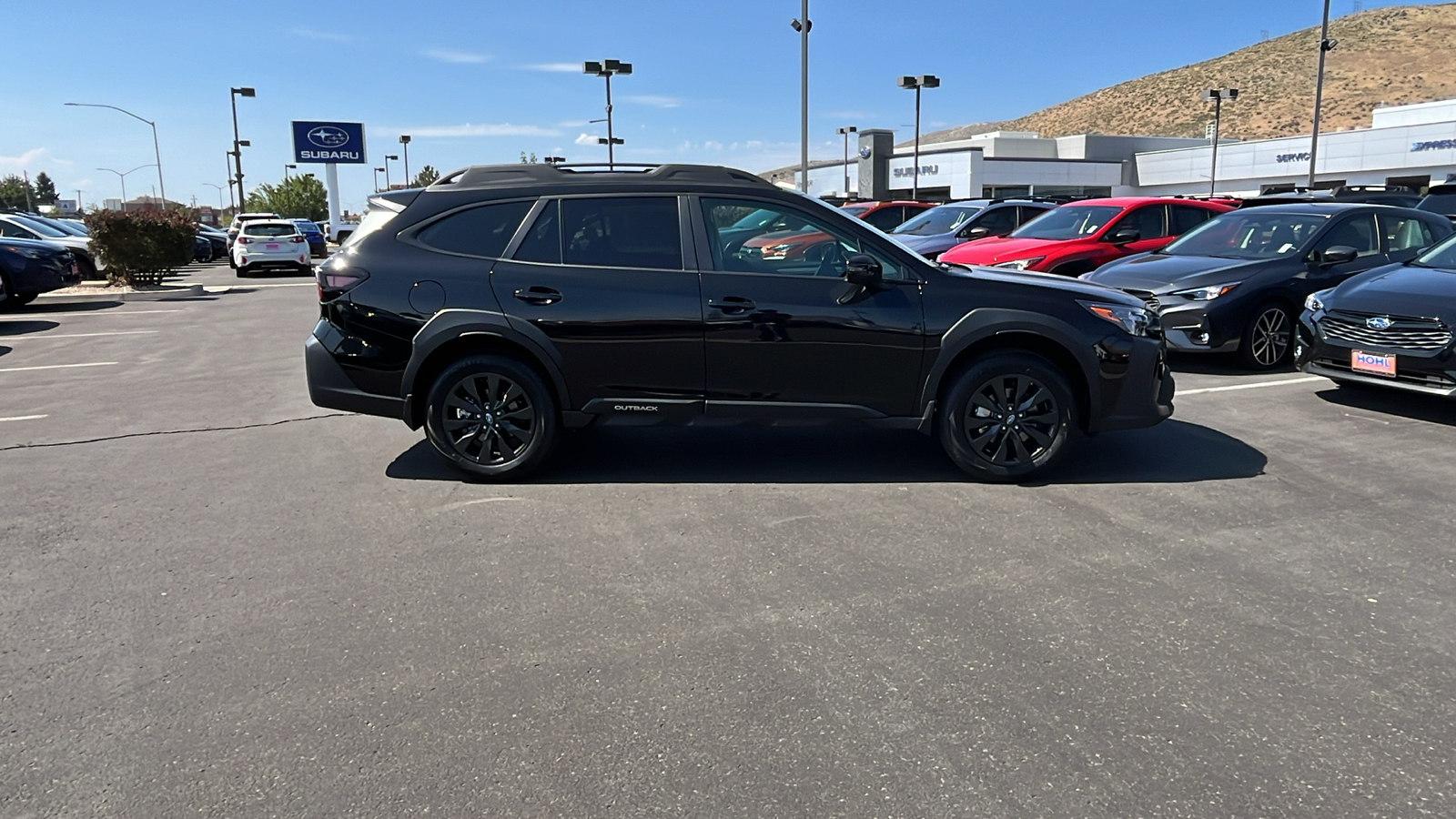 2025 Subaru Outback Onyx Edition XT 2