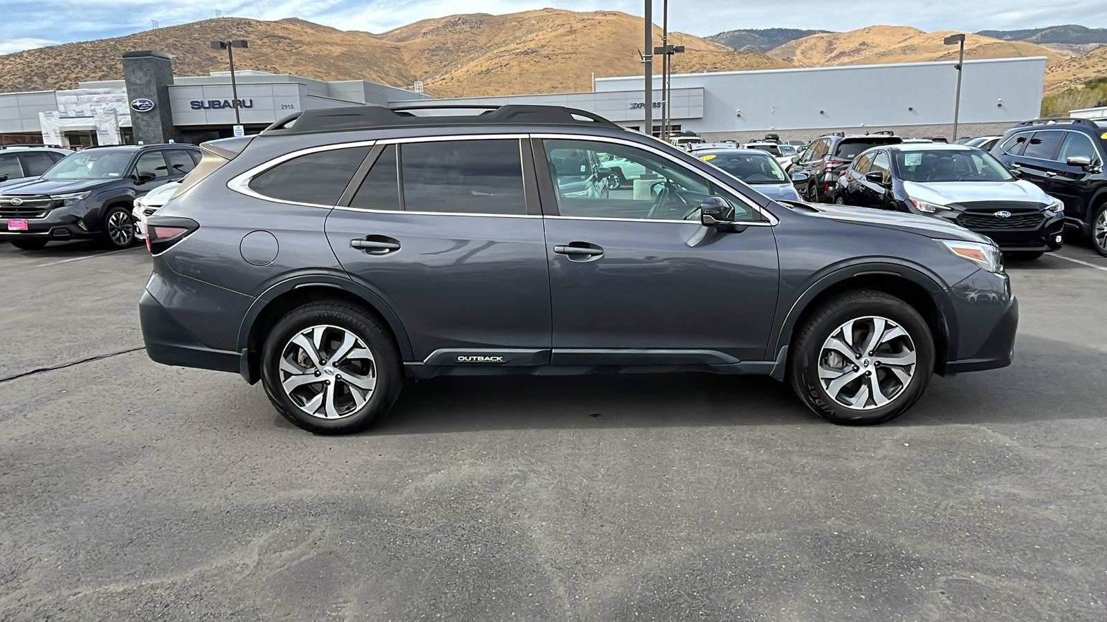 2022 Subaru Outback Limited 2