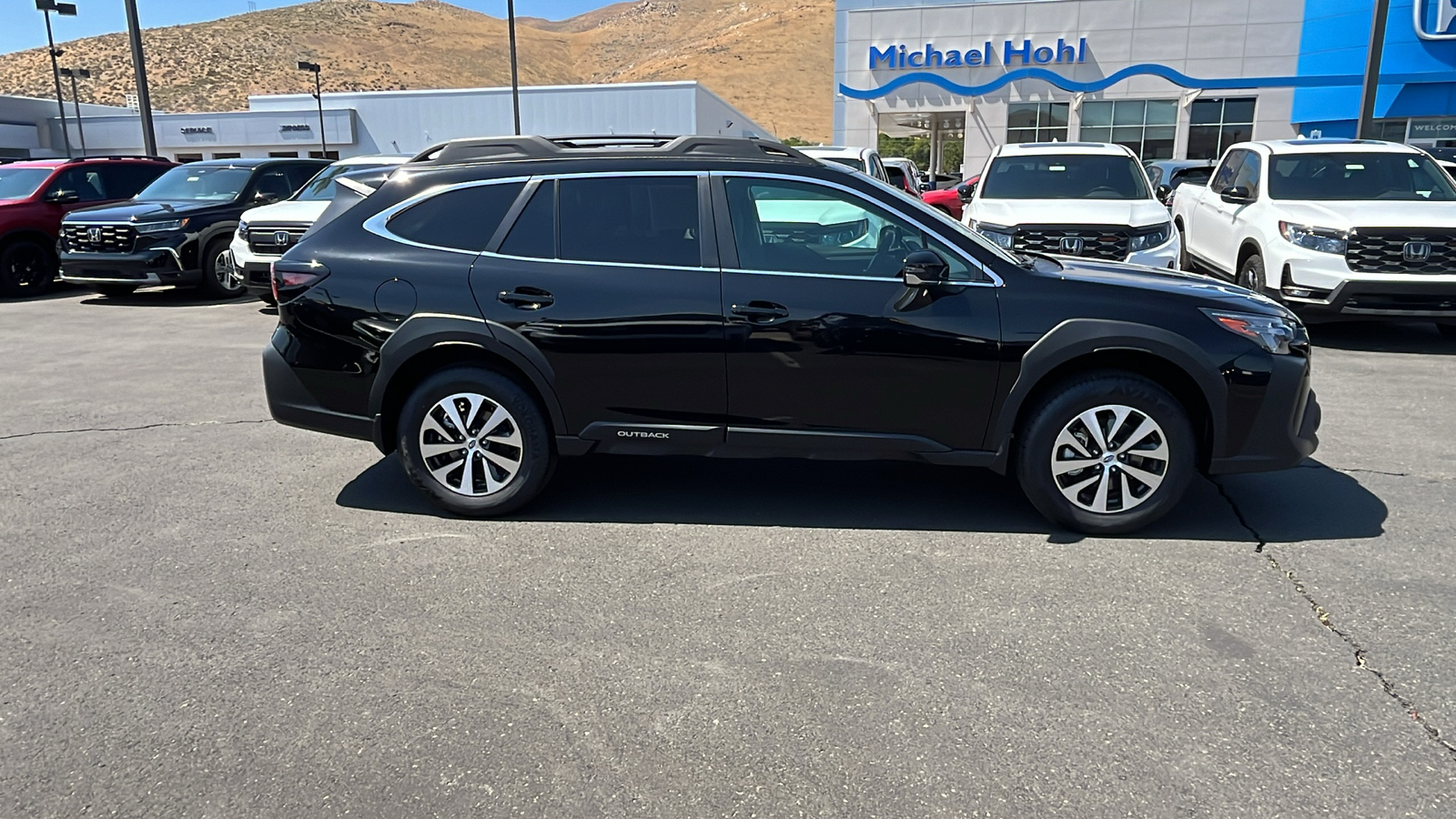 2025 Subaru Outback Premium 2