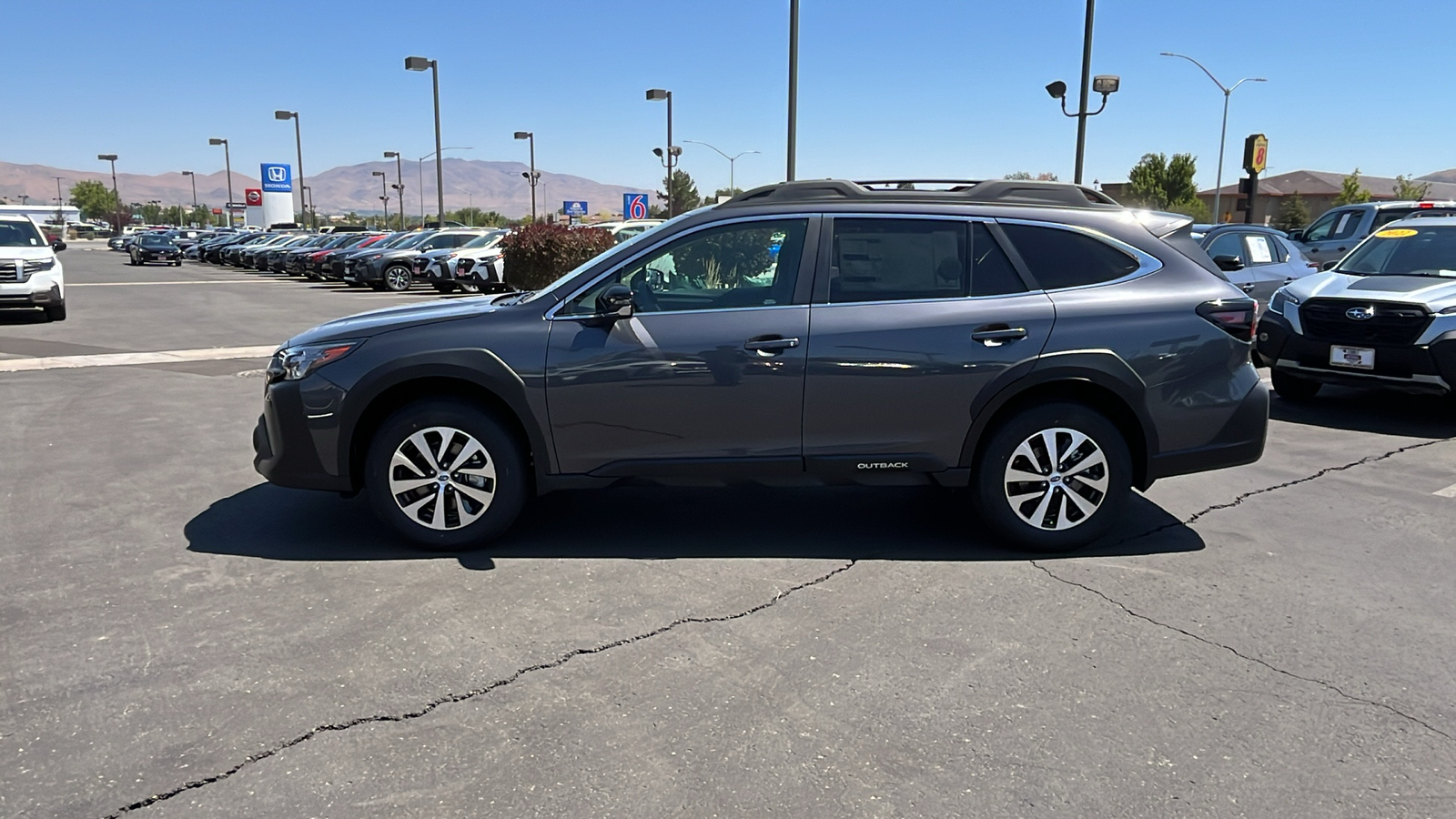 2025 Subaru Outback Premium 6