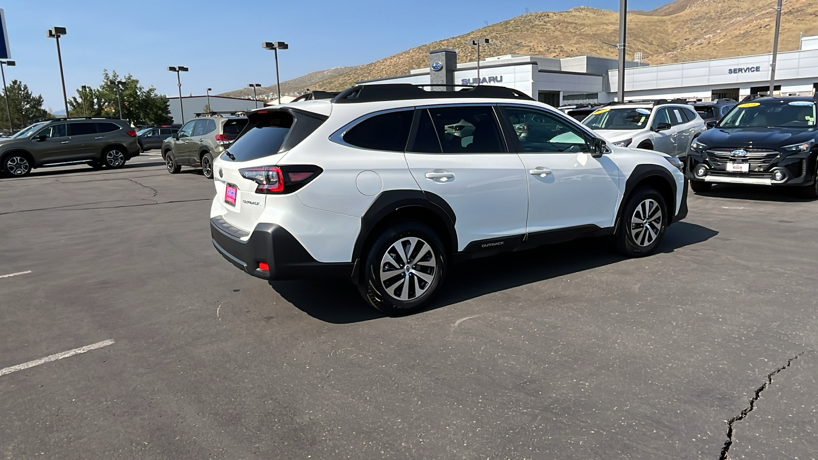 2025 Subaru Outback Premium 3