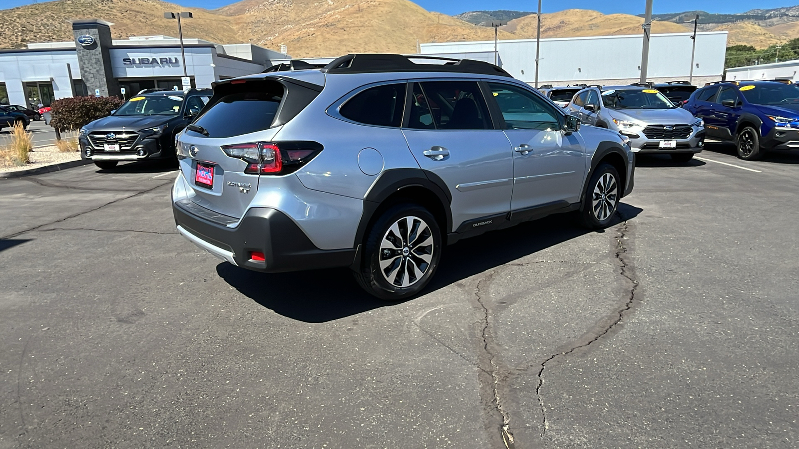 2025 Subaru Outback Limited XT 3