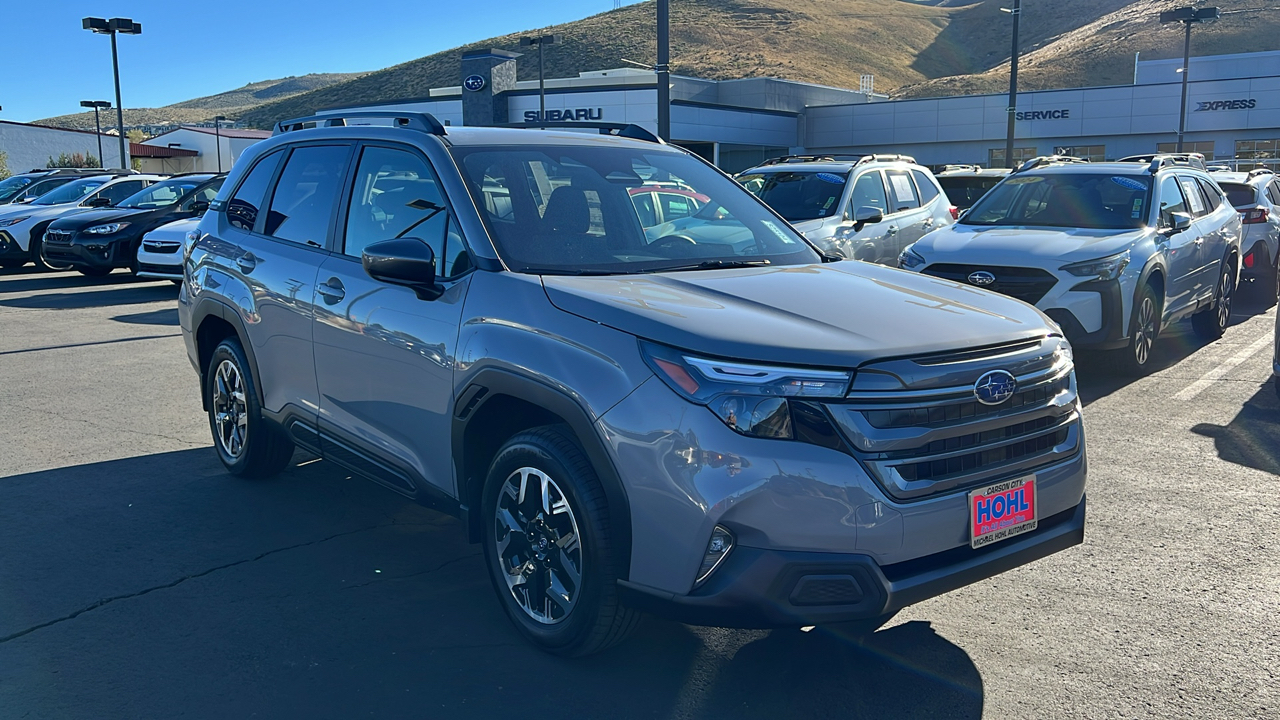 2025 Subaru Forester Premium 1