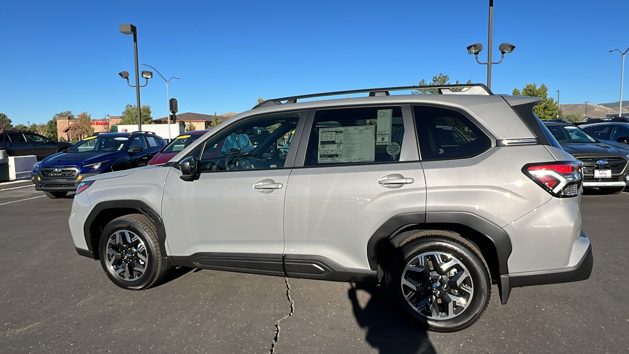 2025 Subaru Forester Premium 6