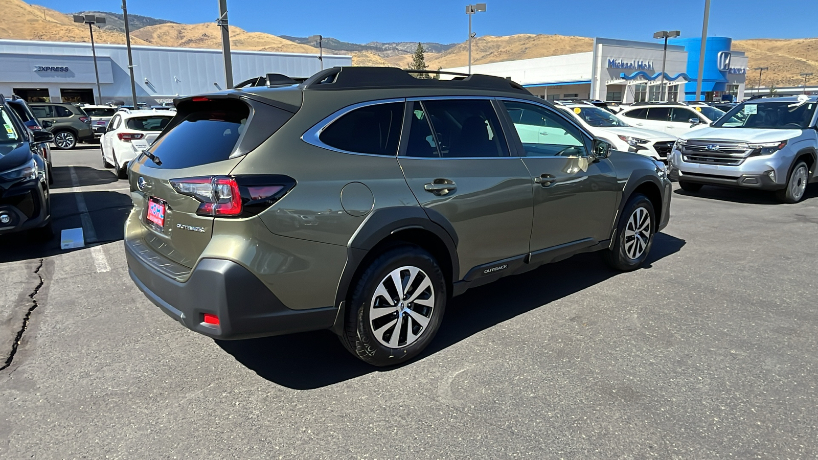 2025 Subaru Outback Premium 3