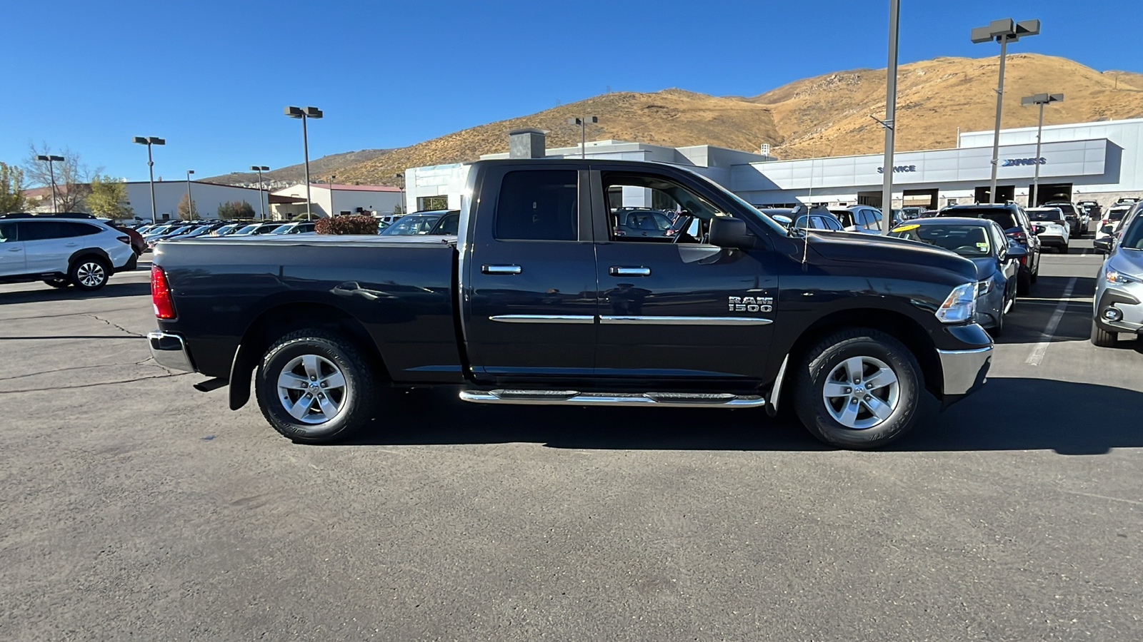 2018 Ram 1500 SLT 2