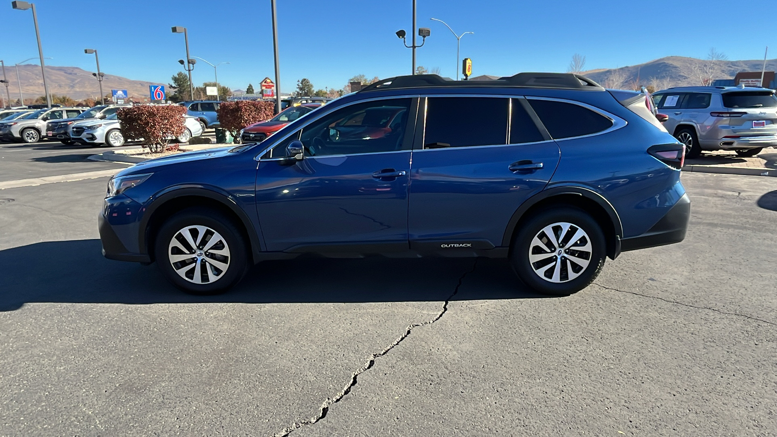 2022 Subaru Outback Premium 6