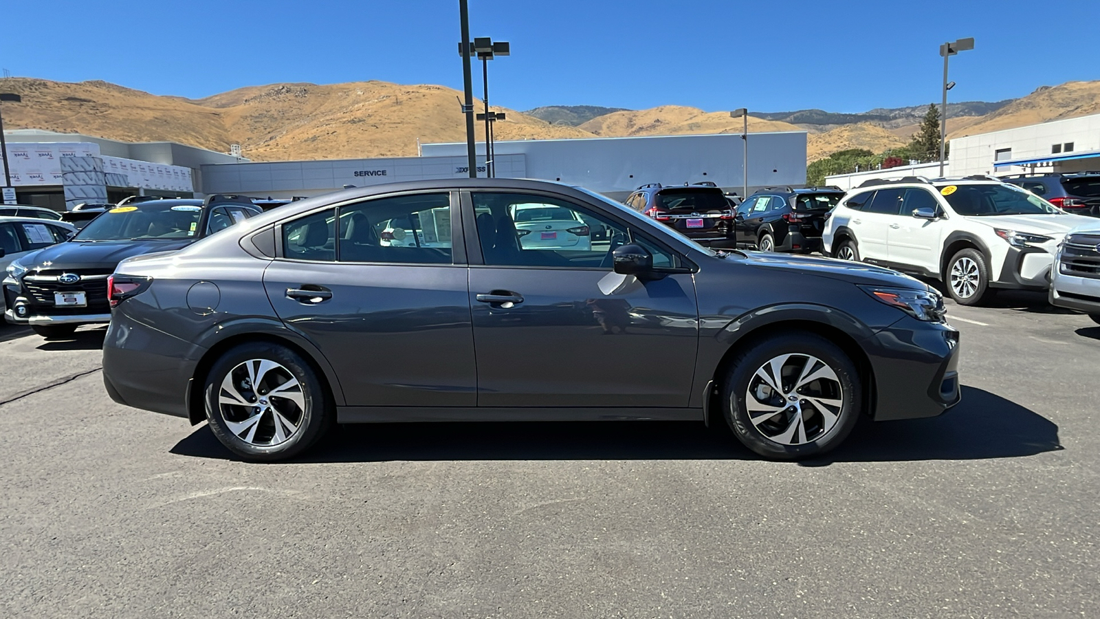 2025 Subaru Legacy Premium 2