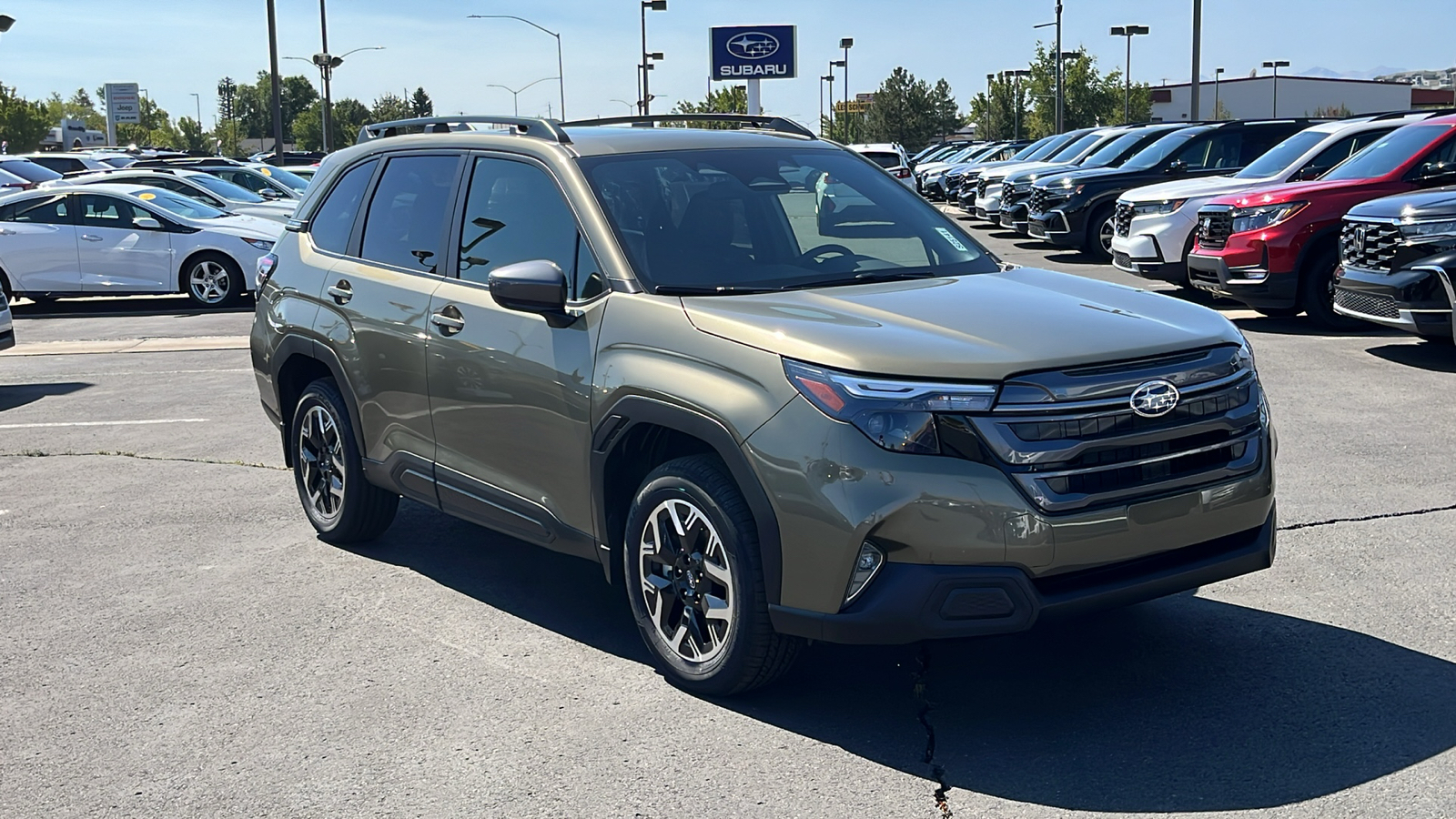 2025 Subaru Forester Premium 1