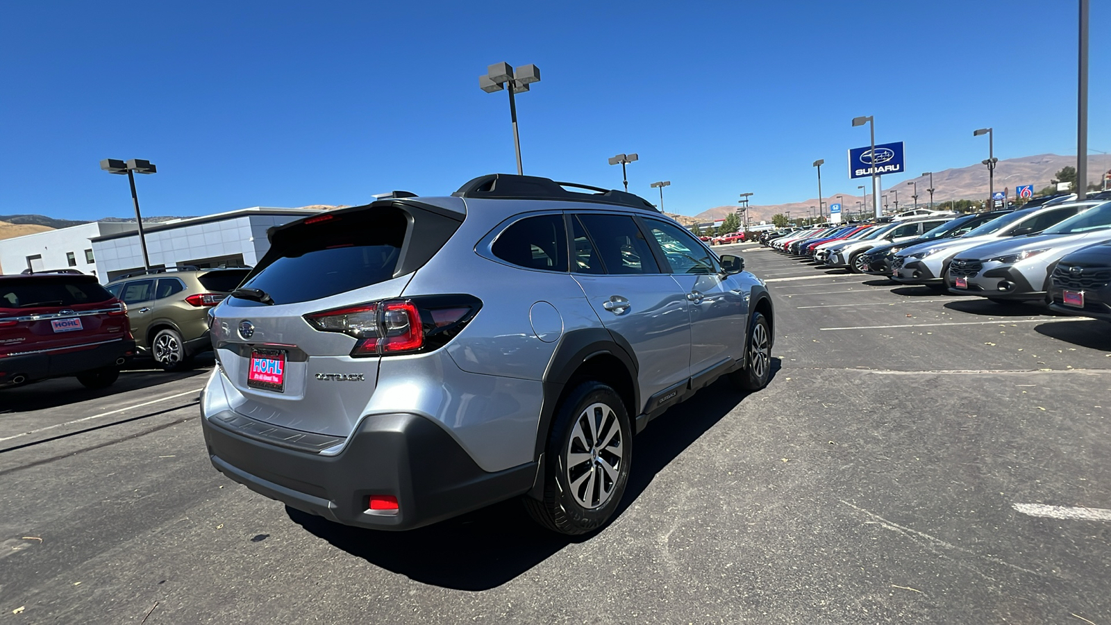 2025 Subaru Outback Premium 3