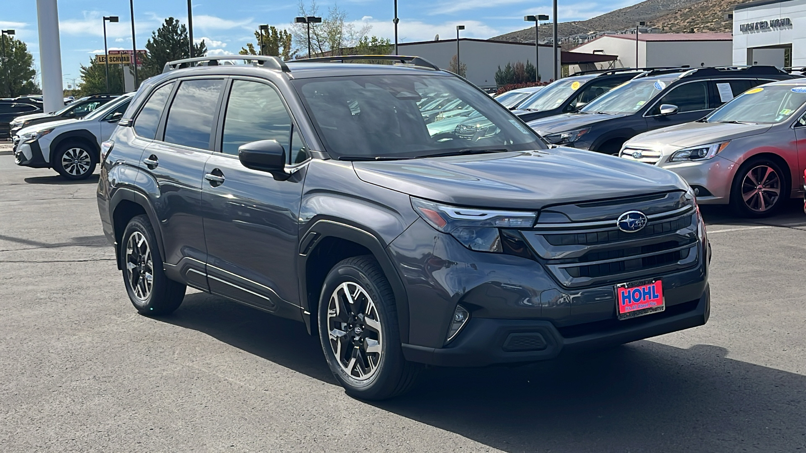 2025 Subaru Forester Premium 1