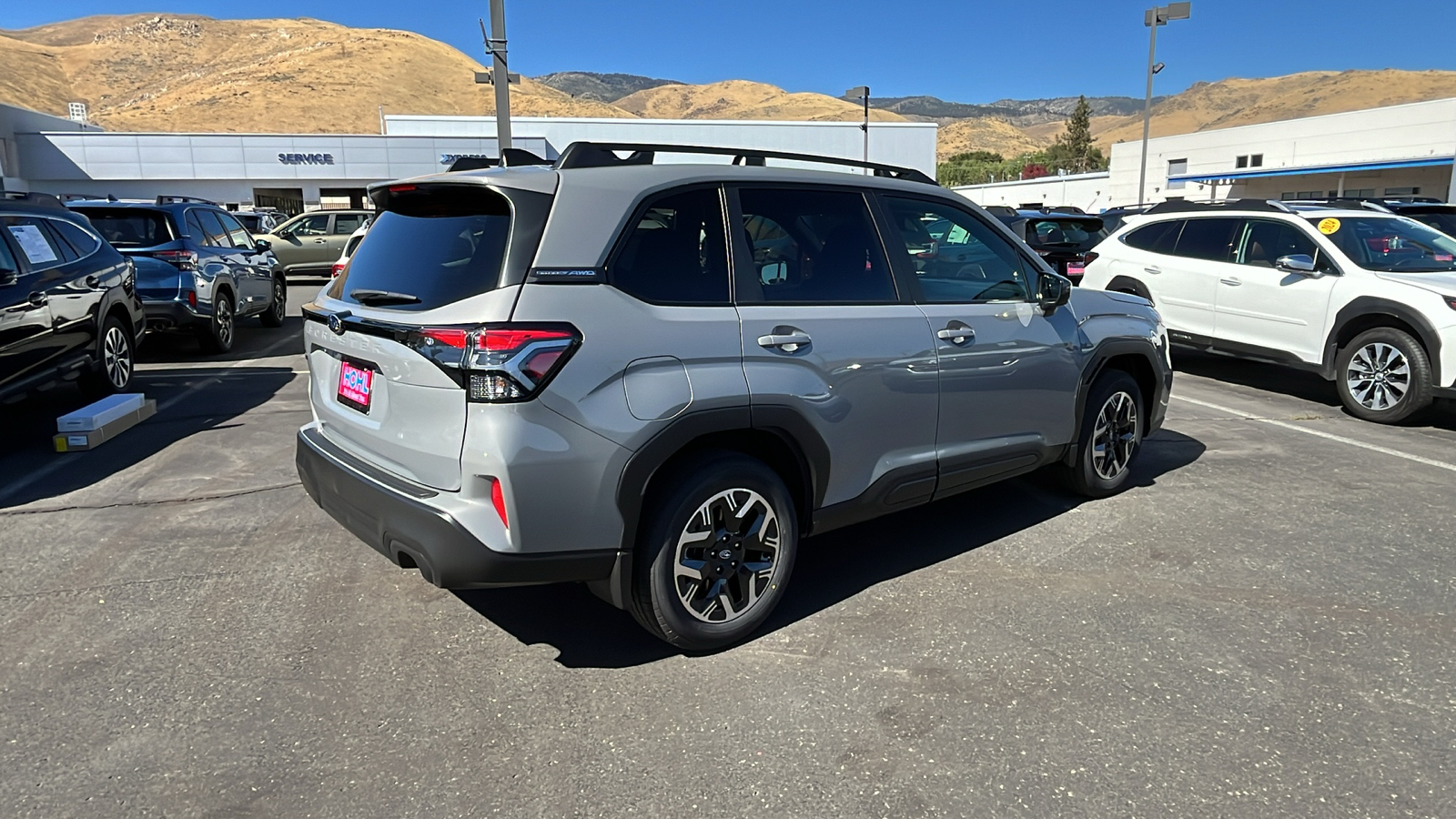 2025 Subaru Forester Premium 3