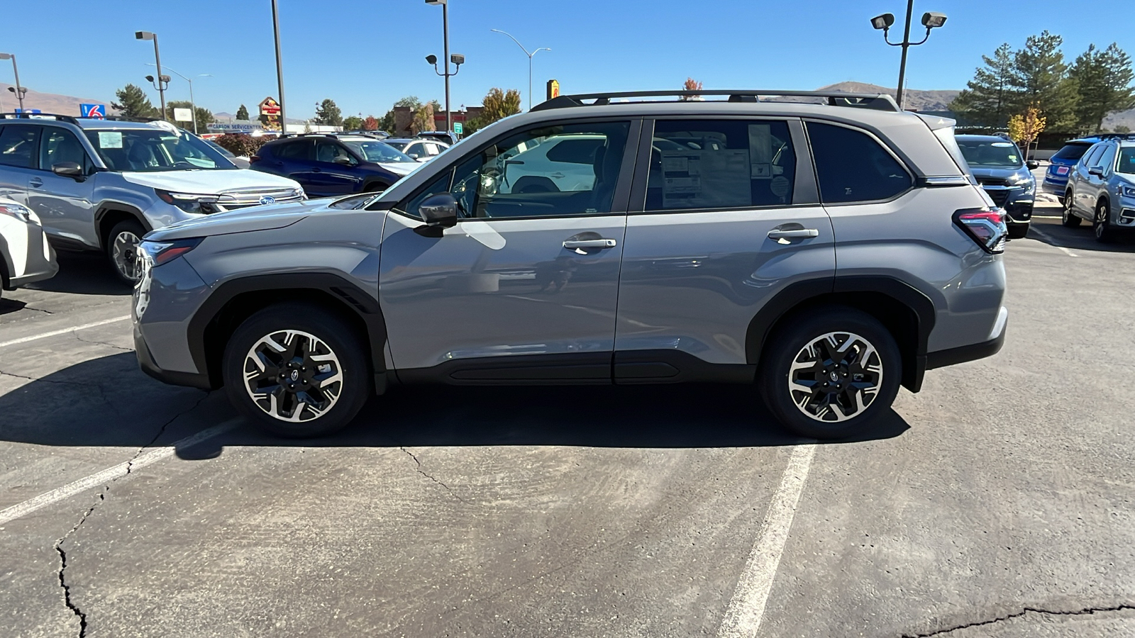 2025 Subaru Forester Premium 6