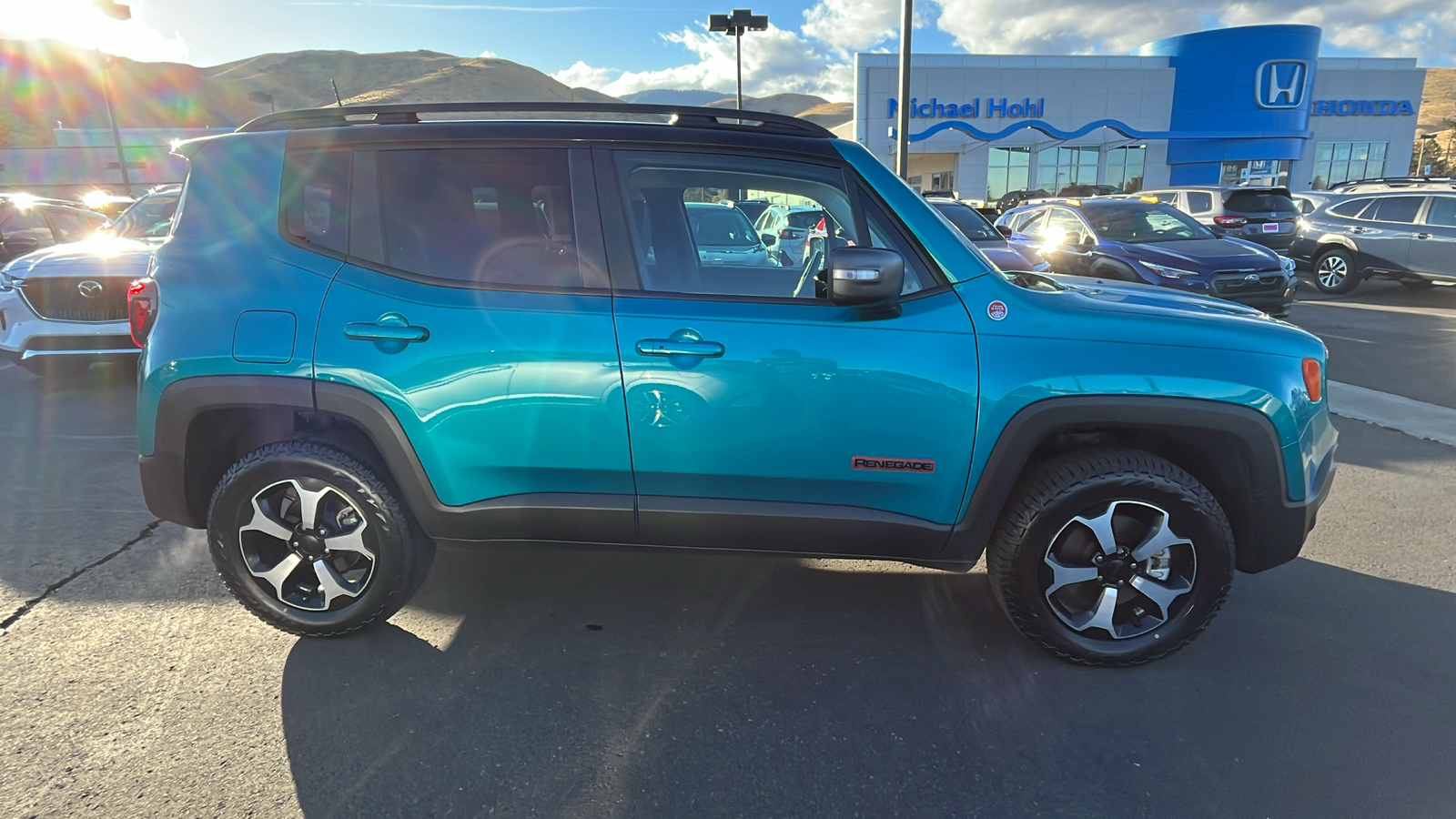 2021 Jeep Renegade Trailhawk 2