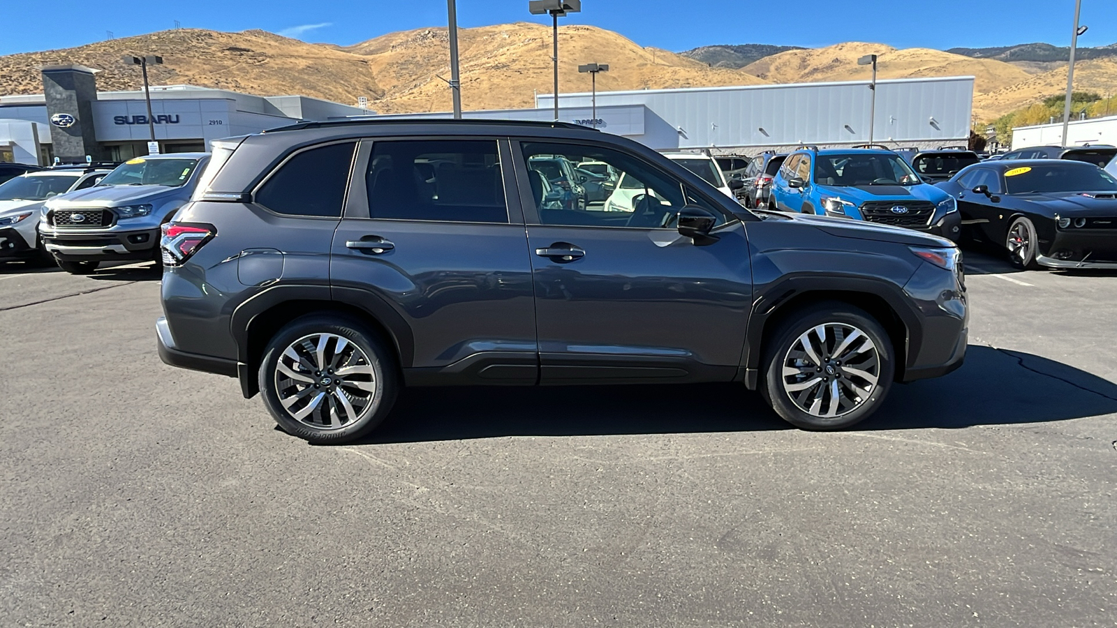 2025 Subaru Forester Touring 2