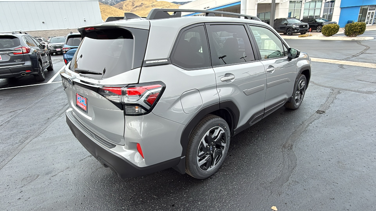 2025 Subaru Forester Limited 3