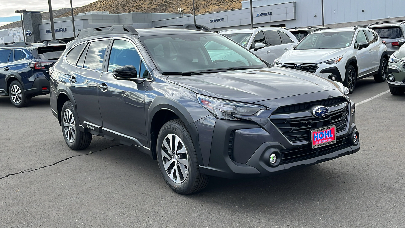 2025 Subaru Outback Premium 1