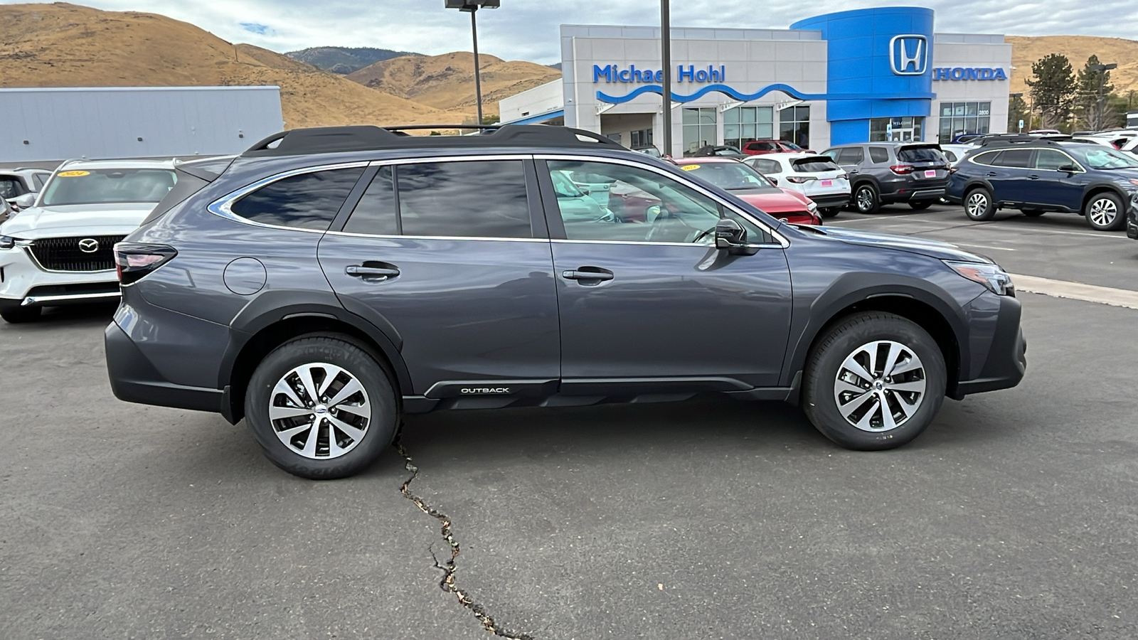 2025 Subaru Outback Premium 2