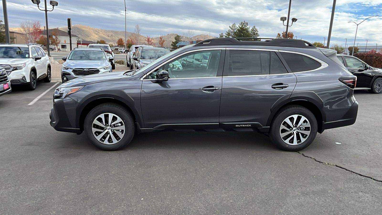 2025 Subaru Outback Premium 6