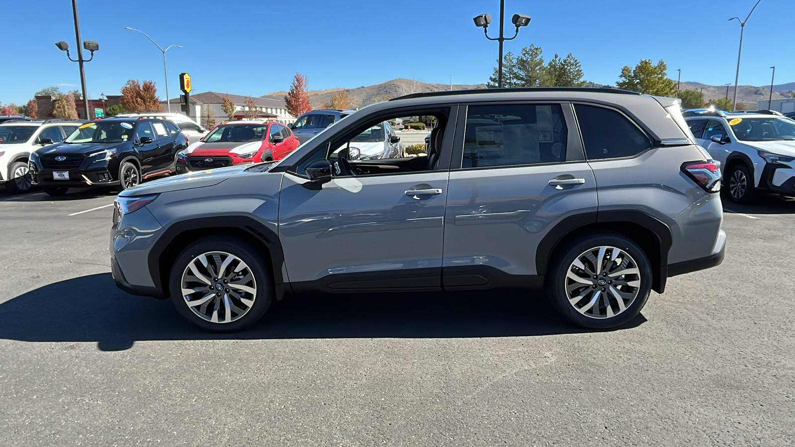 2025 Subaru Forester Touring 6