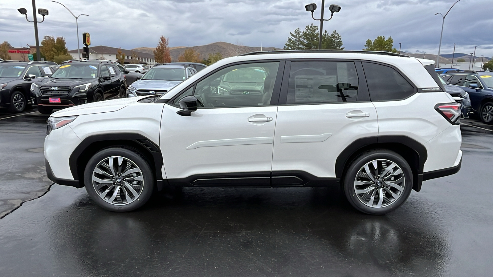 2025 Subaru Forester Touring 6