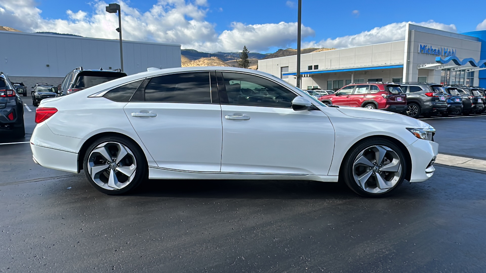 2019 Honda Accord Sedan Touring 2.0T 2