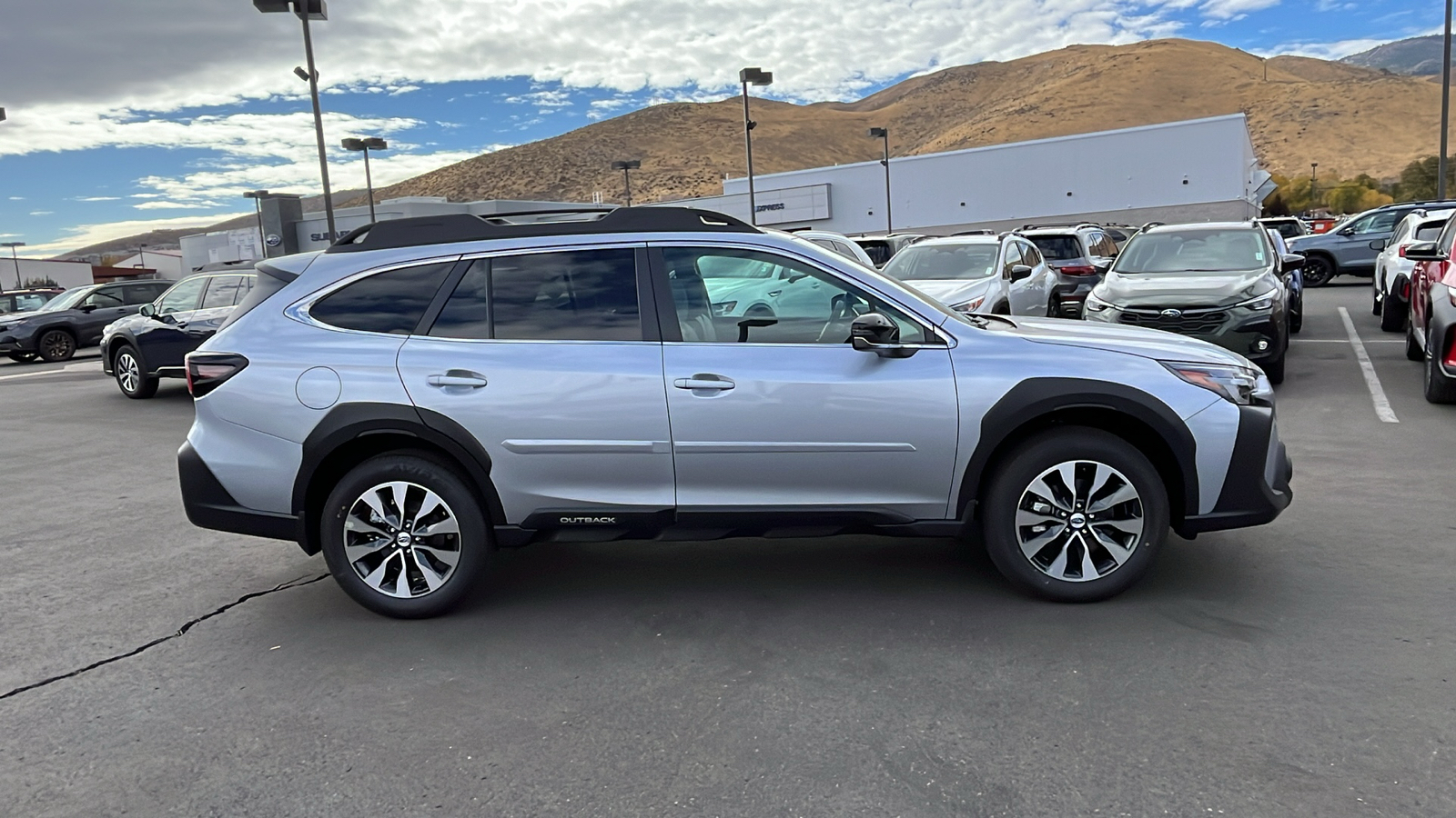 2025 Subaru Outback Limited 2