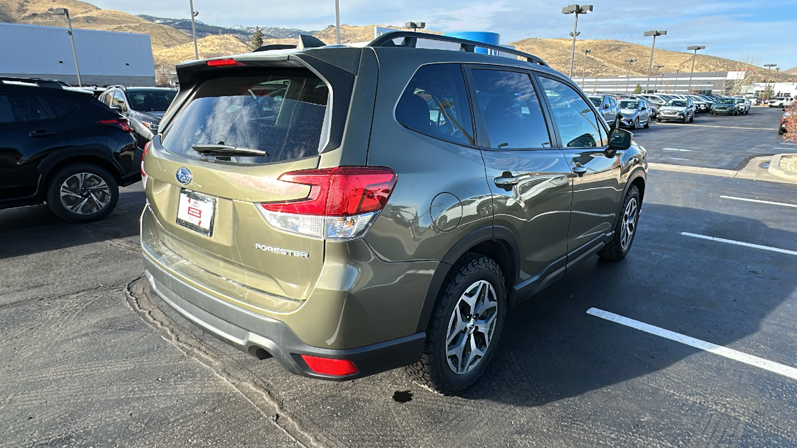 2023 Subaru Forester Premium 3