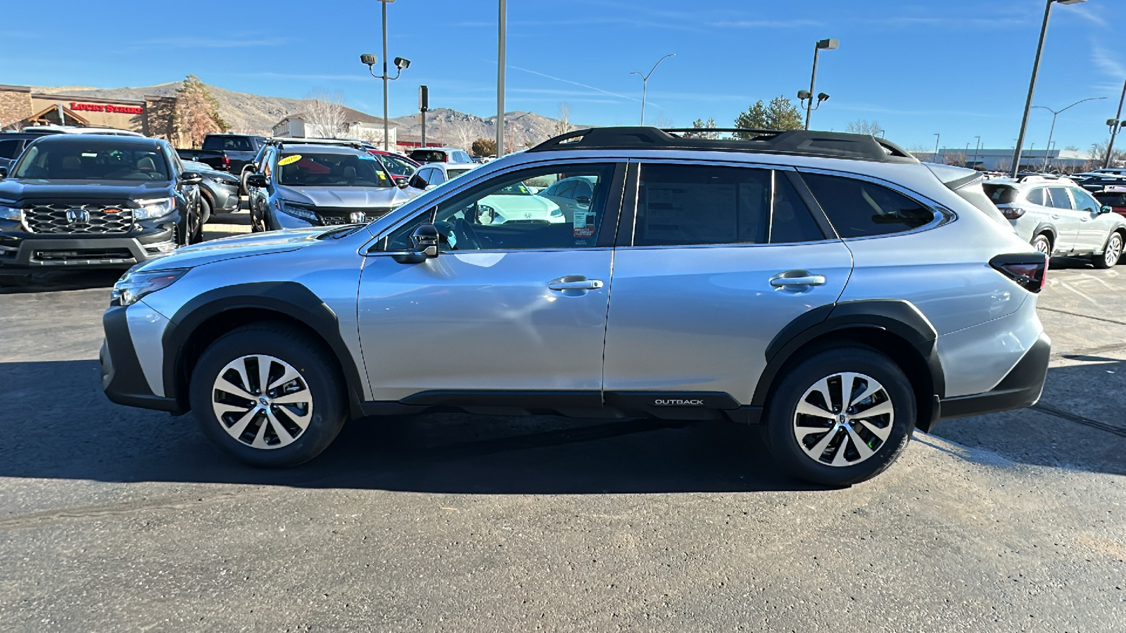 2025 Subaru Outback Premium 6