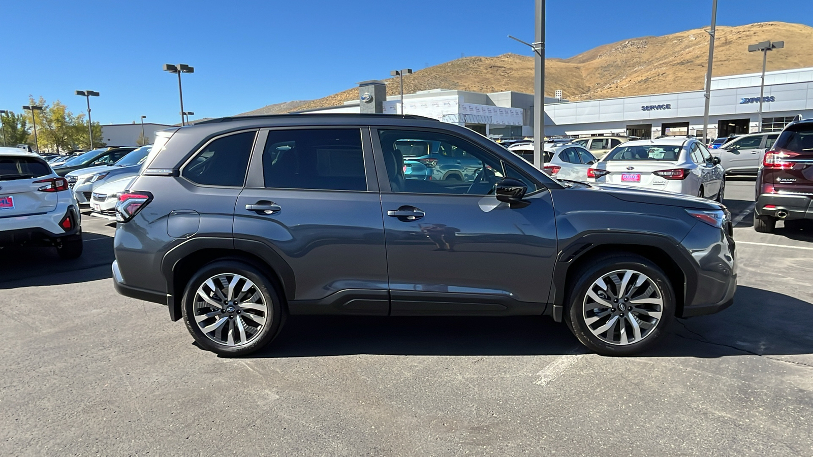 2025 Subaru Forester Touring 2