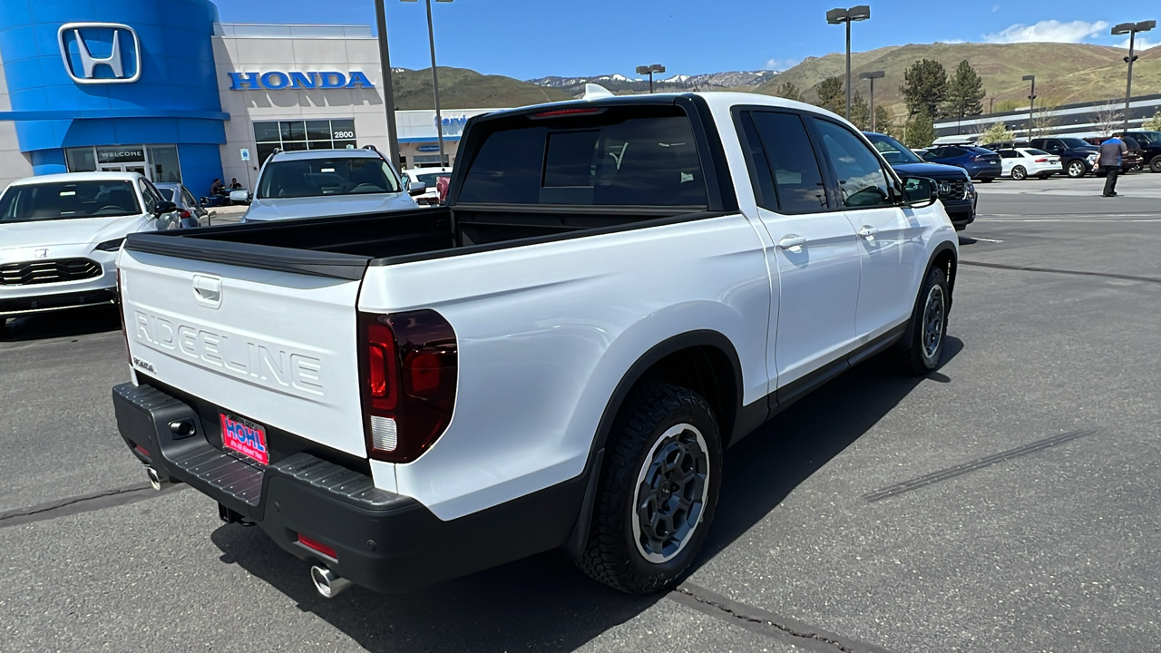 2024 Honda Ridgeline Black Edition 3