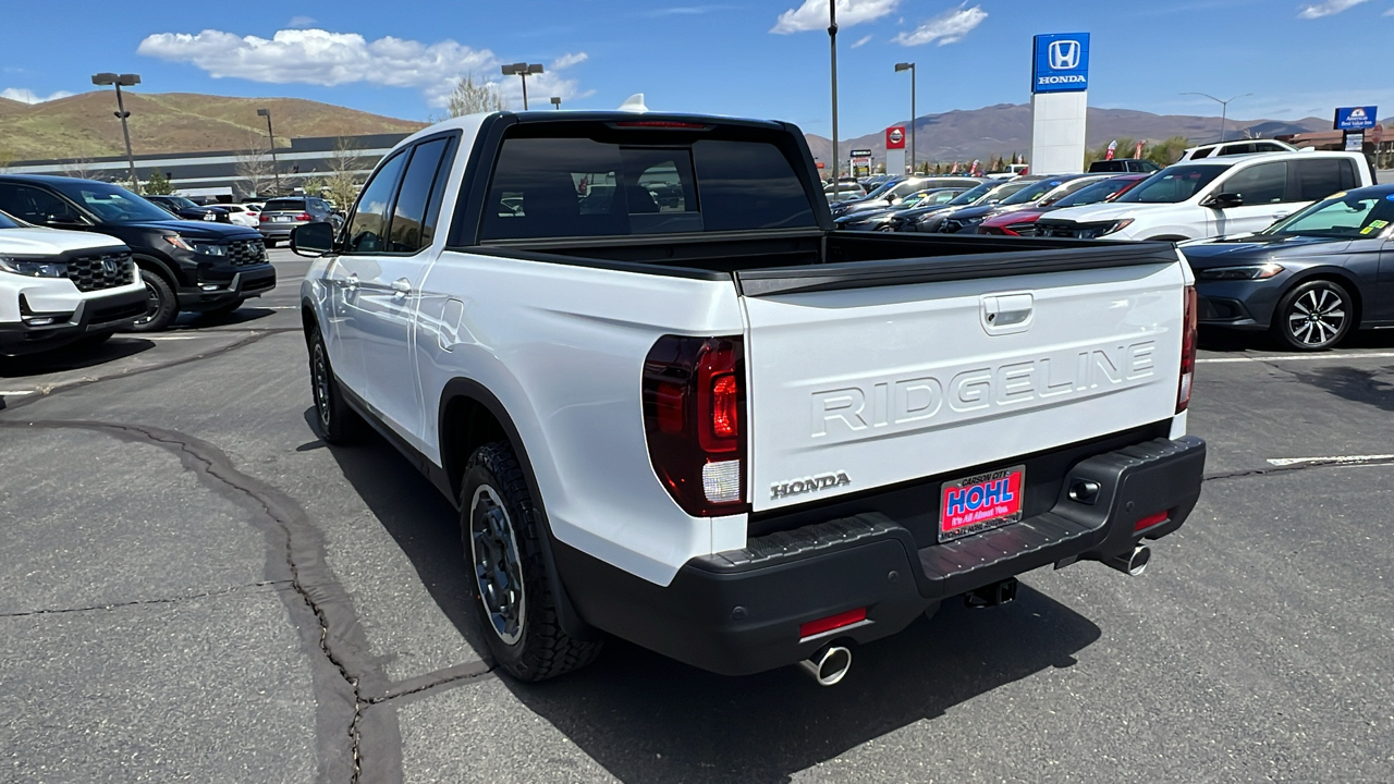 2024 Honda Ridgeline Black Edition 5