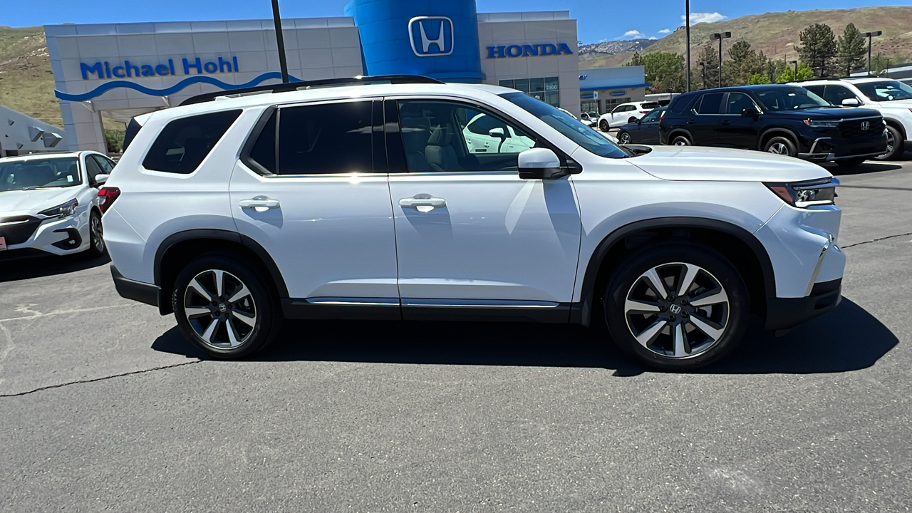 2025 Honda Pilot Touring 2