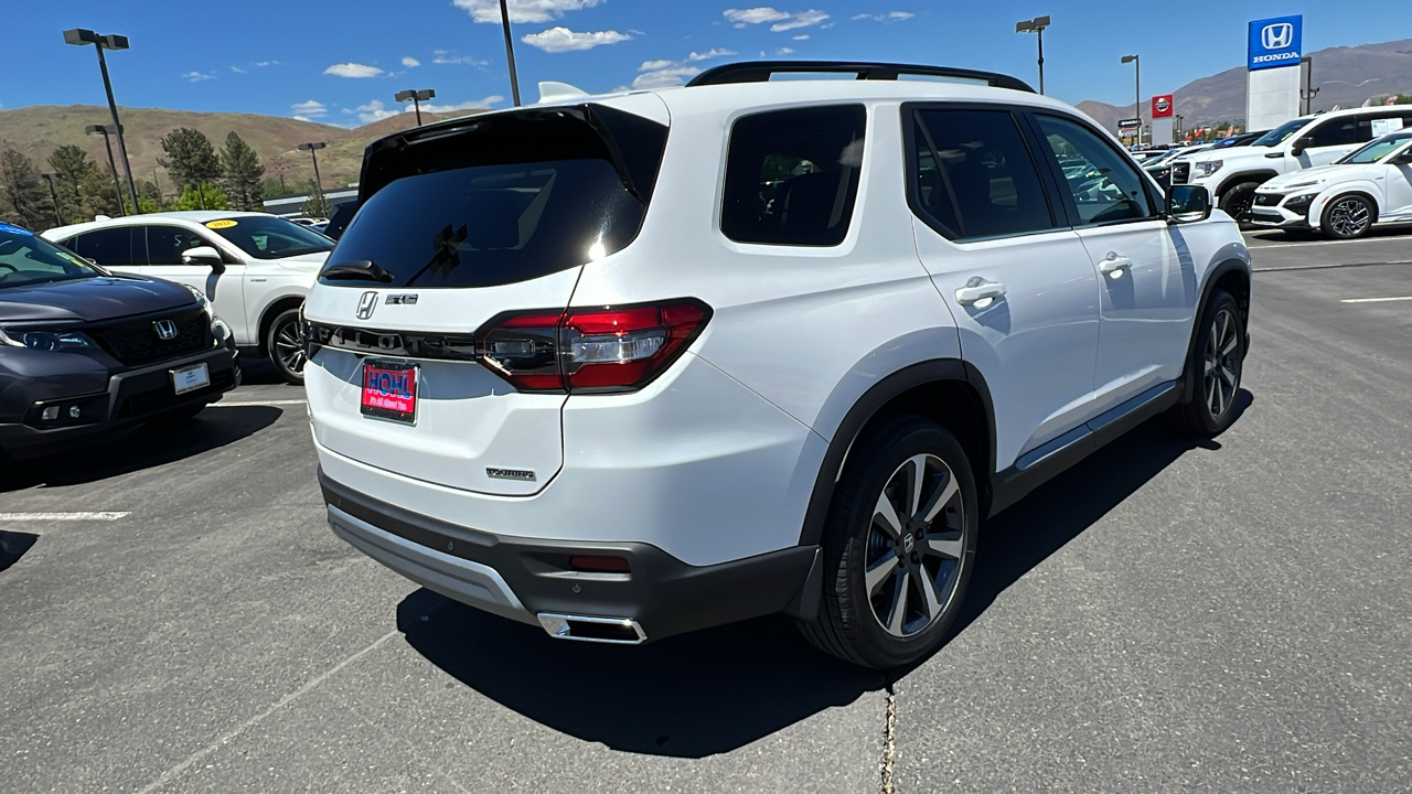 2025 Honda Pilot Touring 3