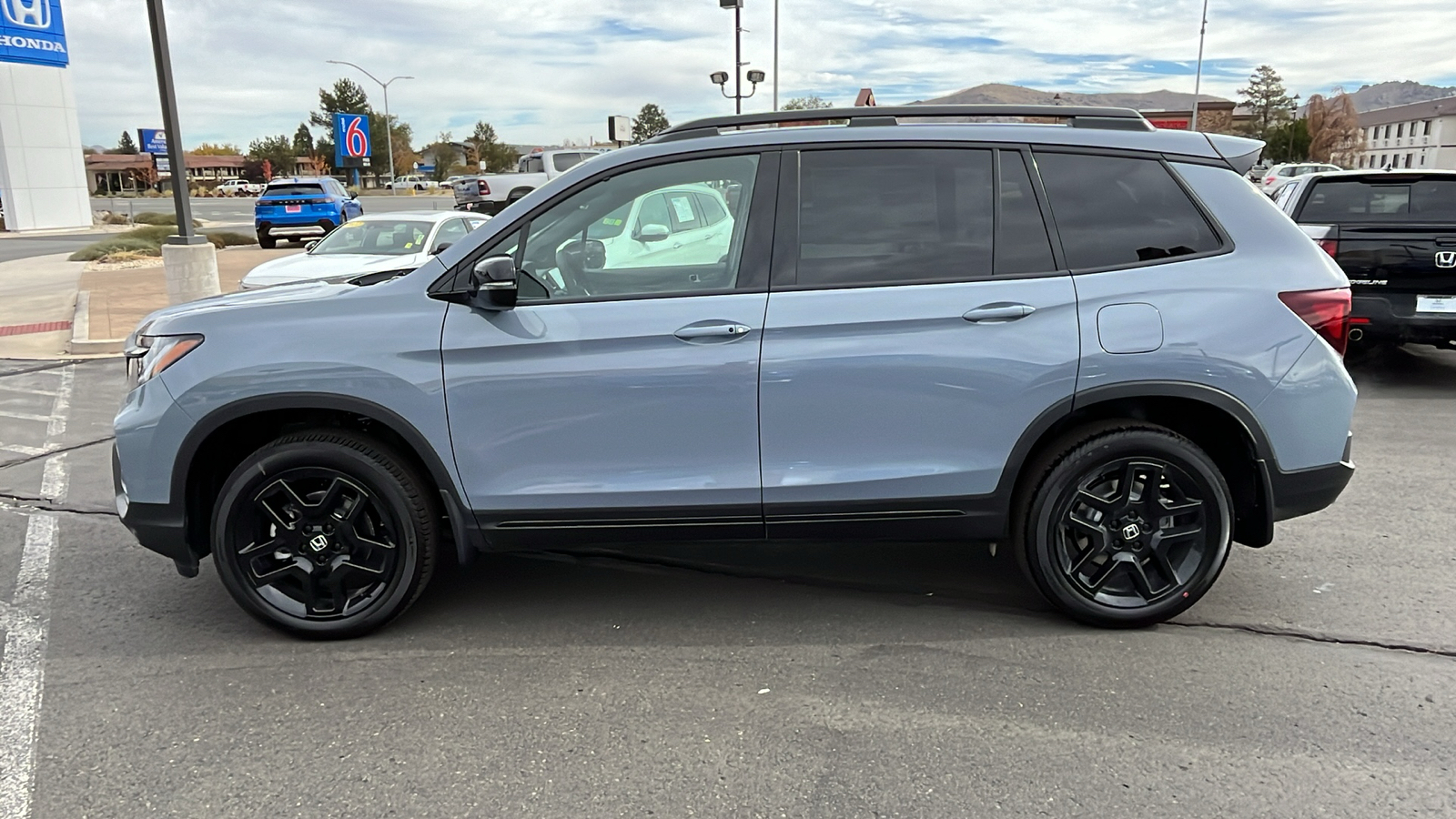 2025 Honda Passport Black Edition 6