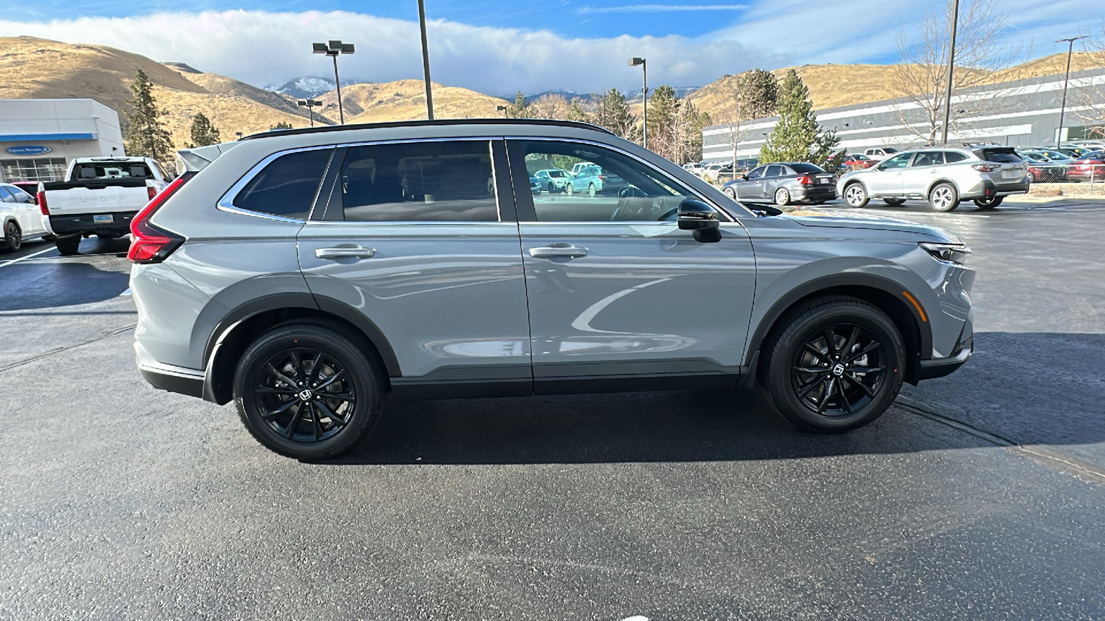 2025 Honda CR-V Hybrid Sport-L 2