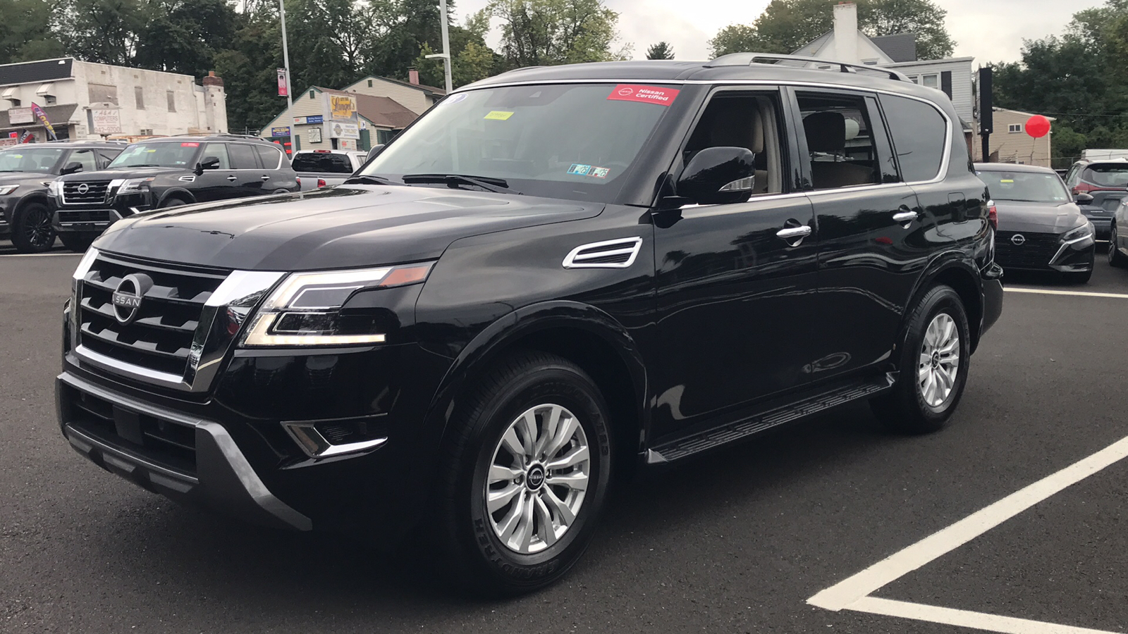 2023 Nissan Armada SV 3