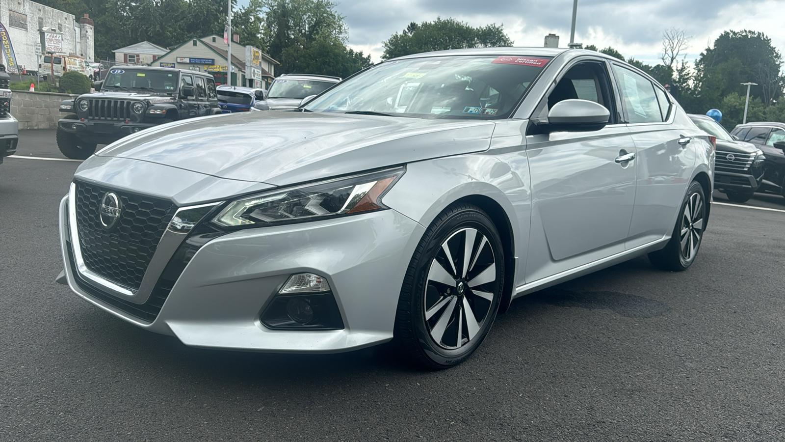 2020 Nissan Altima 2.5 SV 3