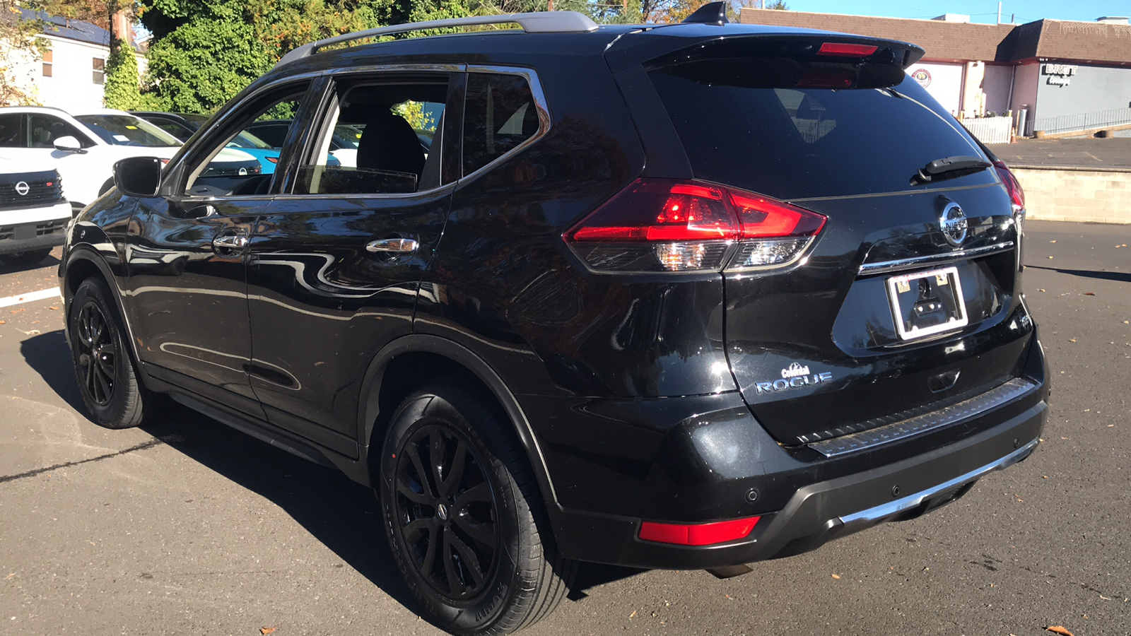 2019 Nissan Rogue SV 22