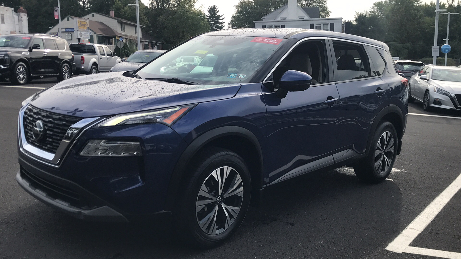 2021 Nissan Rogue SV 3