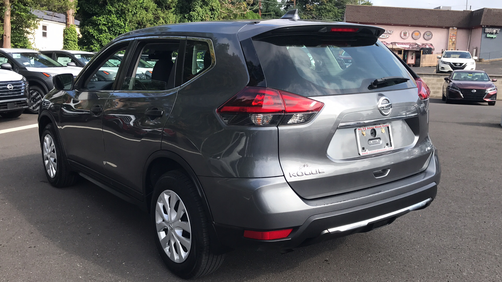 2019 Nissan Rogue S 21