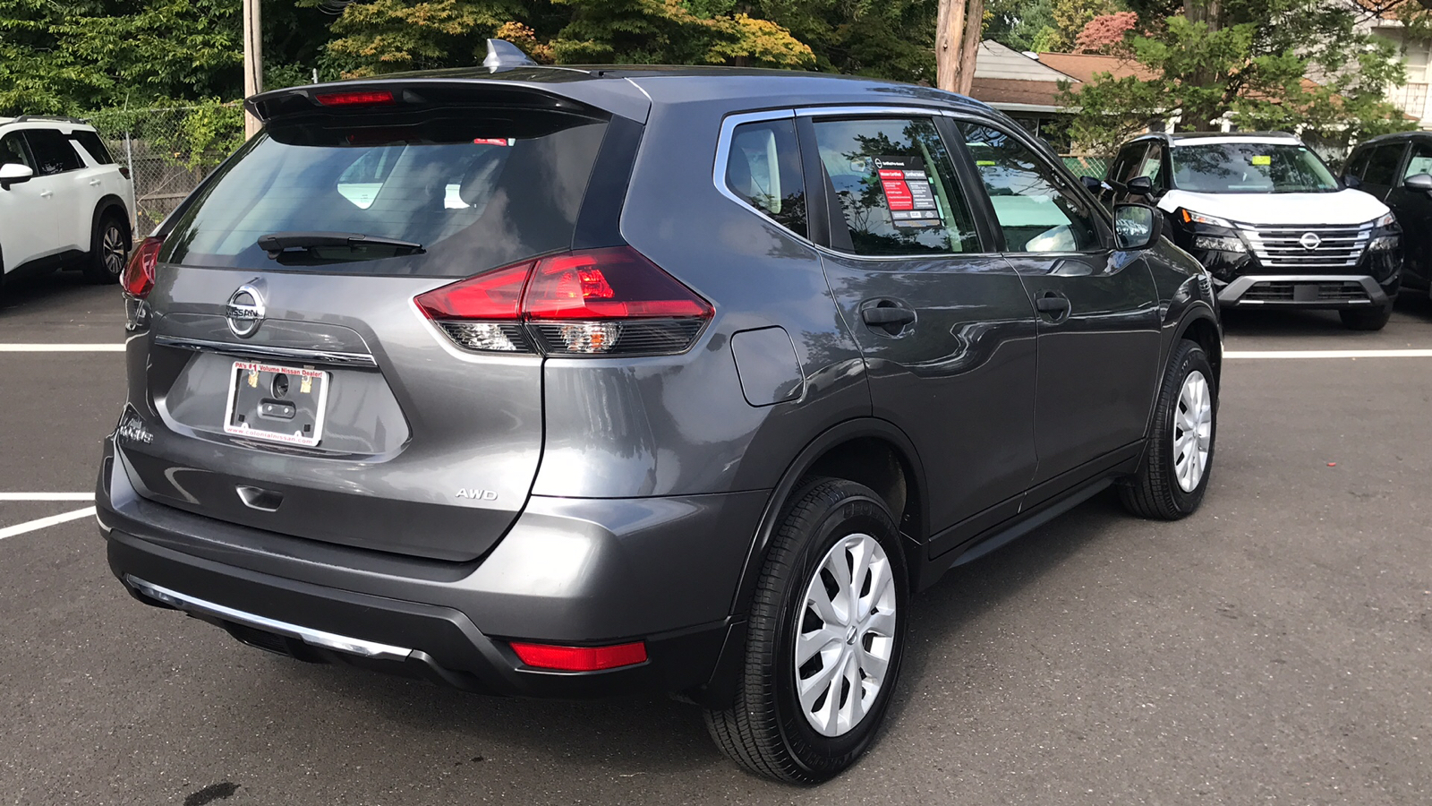 2019 Nissan Rogue S 24