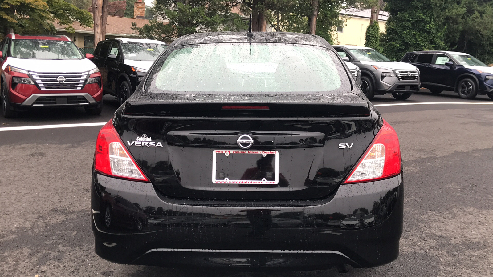 2018 Nissan Versa Sedan SV 21