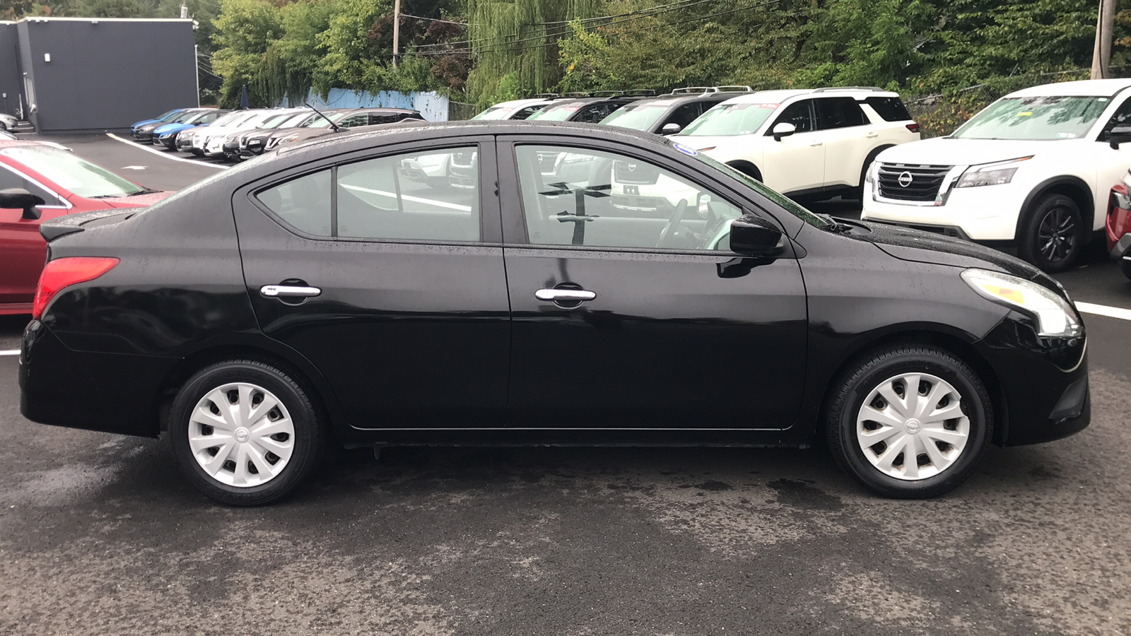 2018 Nissan Versa Sedan SV 23