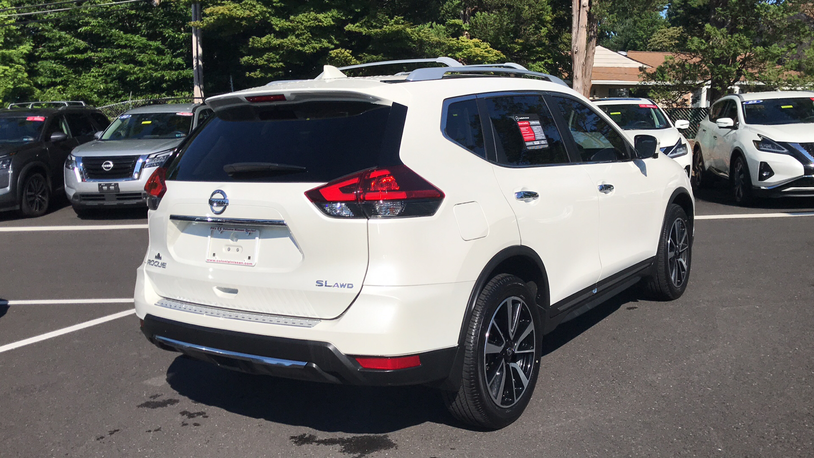 2018 Nissan Rogue SL 28