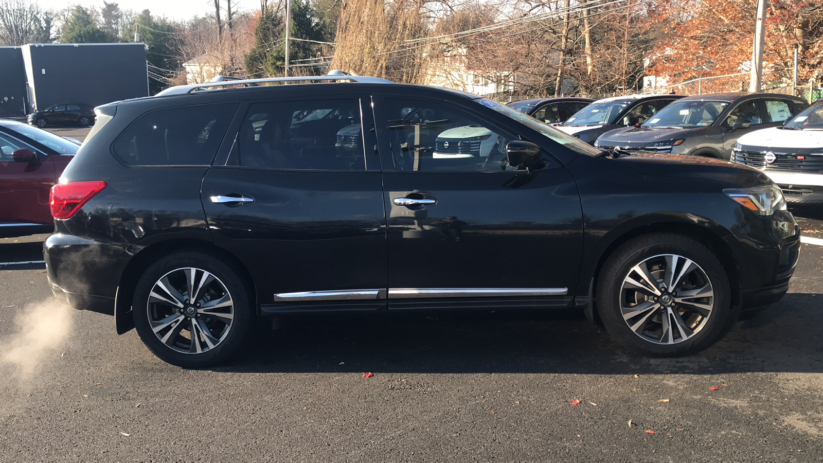 2020 Nissan Pathfinder Platinum 29