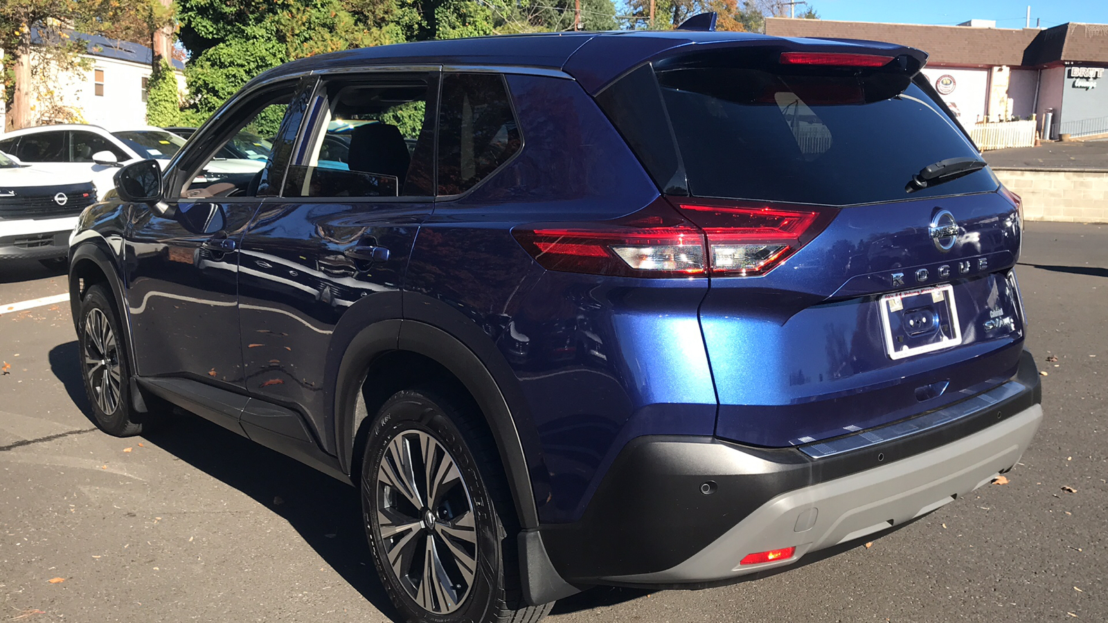 2021 Nissan Rogue SV 22